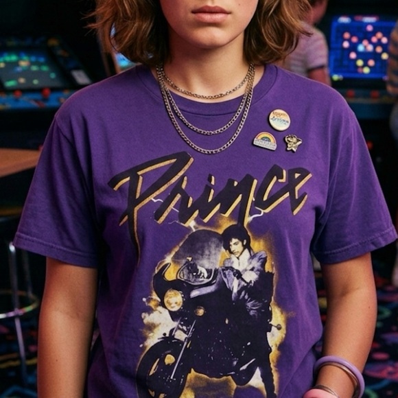 Vtg PURPLE RAIN Prince & The Revolution Official Estate Graphic T Shirt Medium - Picture 2 of 4